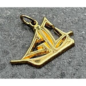 Vintage Signed H&H Vermeil Sterling Silver 925 Sailboat Boat Charm Pendant